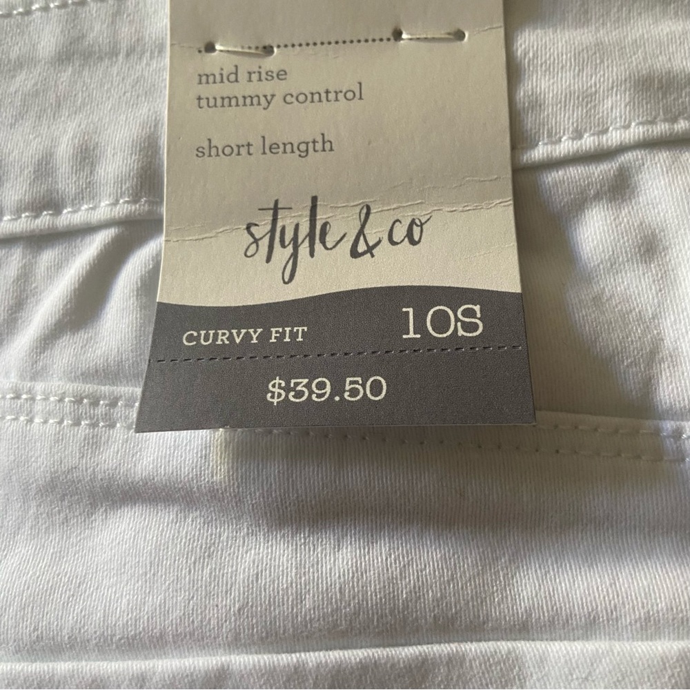 Style & Co Curvy Fit Skinny Tummy Control Midrise Size 10 Short Color White NWT